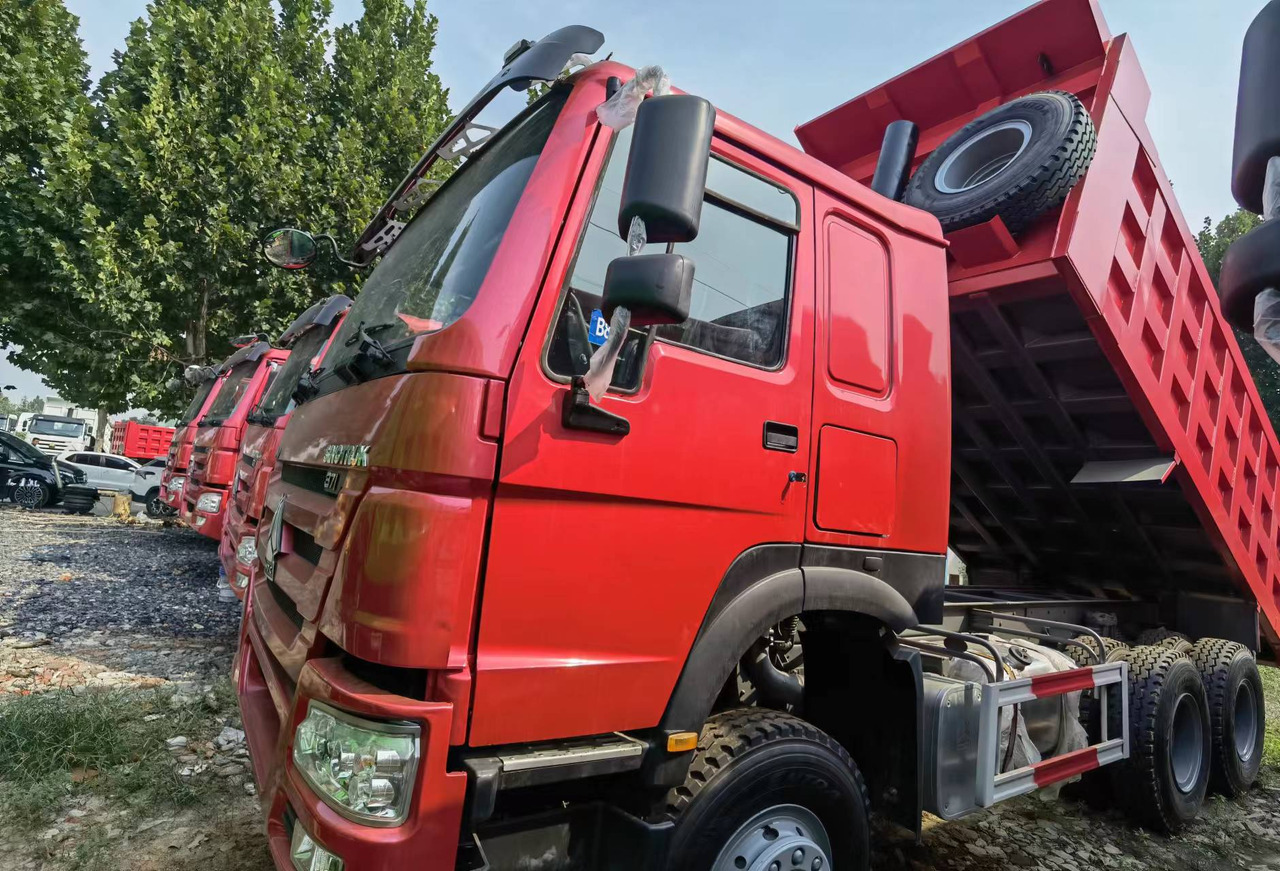 Sinotruk HOWO 371 6*4 Dump truck - Tipper: picture 2 Sinotruk HOWO 371 6*4 Dump truck - Tipper: picture 2