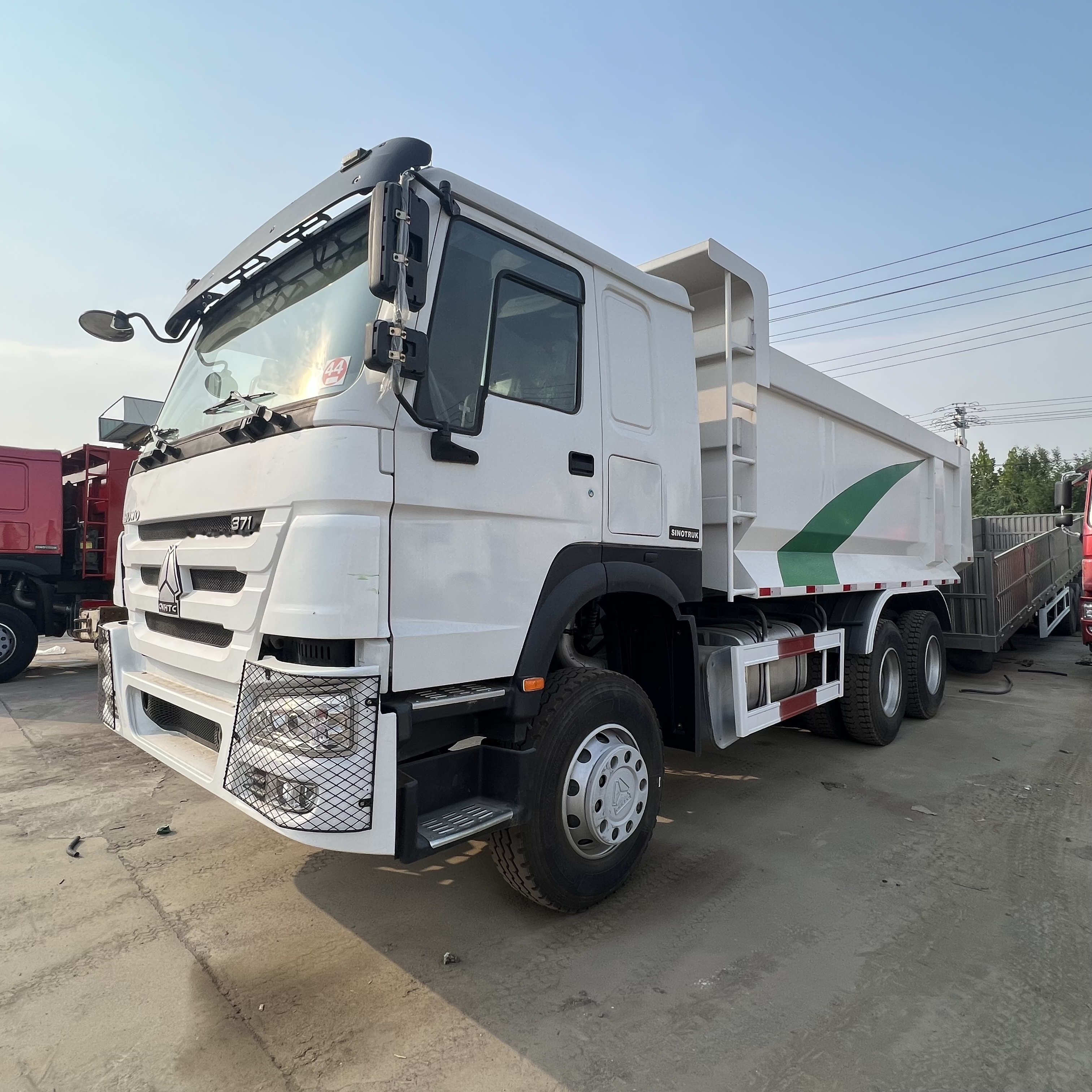 Sinotruk HOWO 371 6*4 Dump truck - Tipper: picture 3 Sinotruk HOWO 371 6*4 Dump truck - Tipper: picture 3