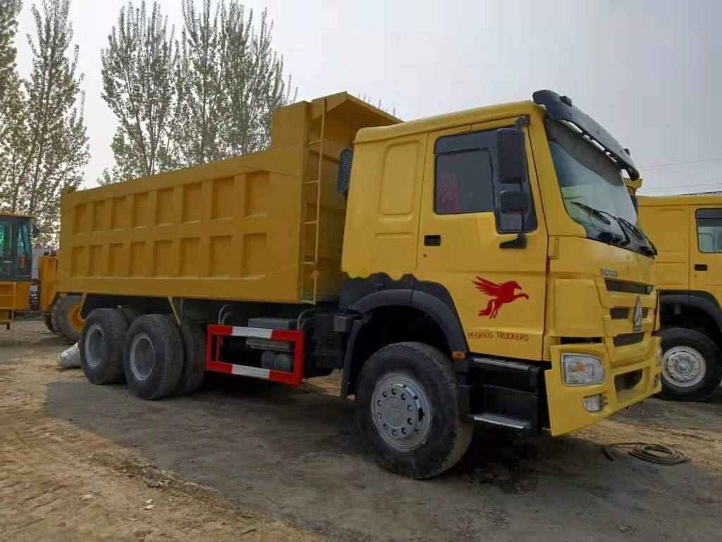 Sinotruk HOWO 6*4 Dump truck - Tipper: picture 1 Sinotruk HOWO 6*4 Dump truck - Tipper: picture 1