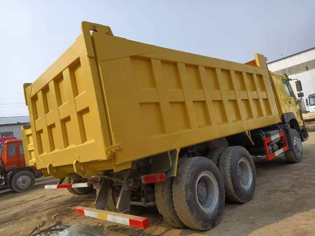 Sinotruk HOWO 6*4 Dump truck - Tipper: picture 5 Sinotruk HOWO 6*4 Dump truck - Tipper: picture 5