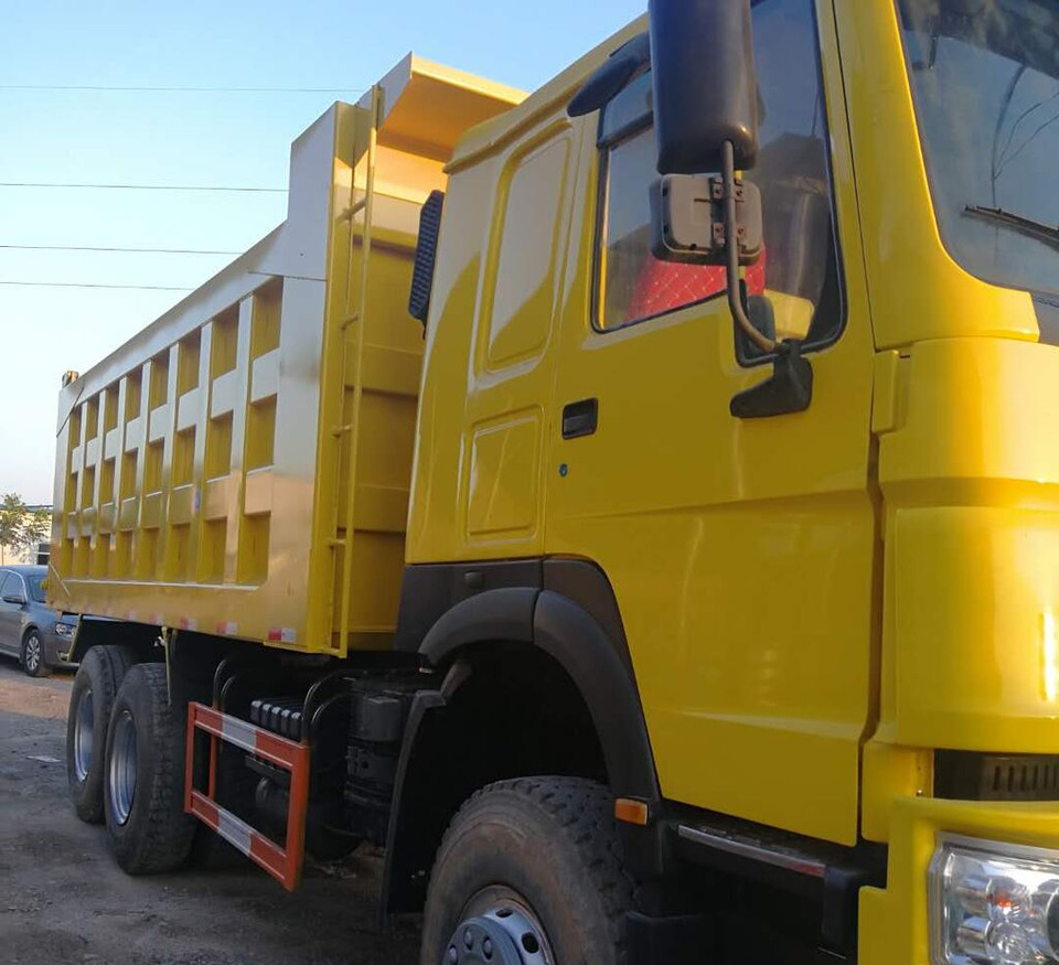 Sinotruk HOWO 6*4 Dump turck - Tipper: picture 3 Sinotruk HOWO 6*4 Dump turck - Tipper: picture 3