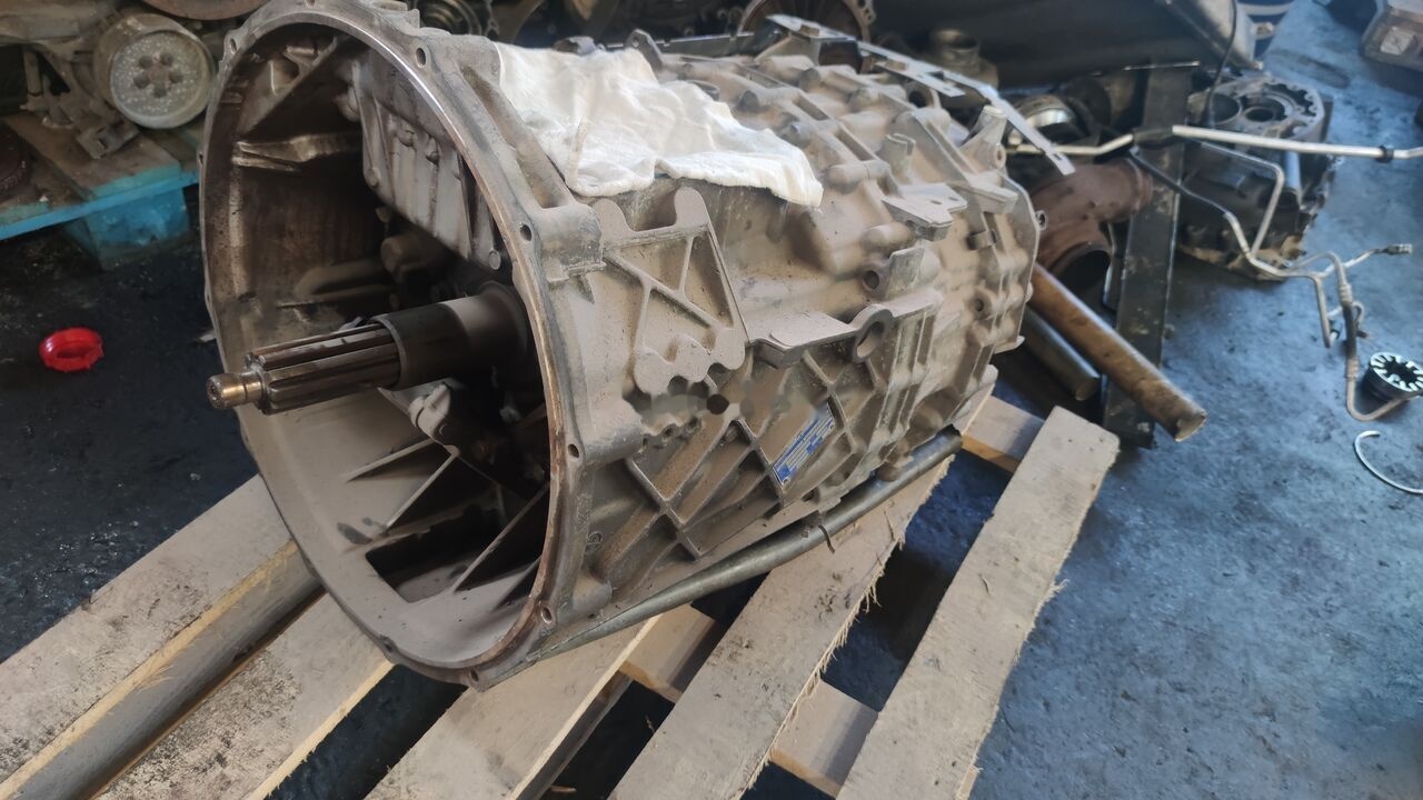 ZF (ZF 12AS2130TD) MAN TGX TGA truck - Gearbox for Truck: picture 4 ZF (ZF 12AS2130TD) MAN TGX TGA truck - Gearbox for Truck: picture 4
