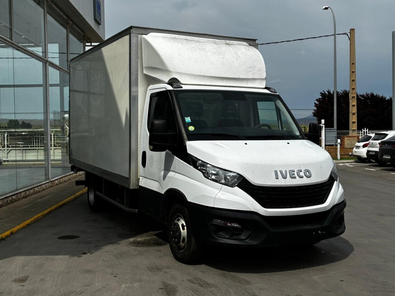Caja cerrada IVECO 35C16 20m3 - Box van: picture 3 Caja cerrada IVECO 35C16 20m3 - Box van: picture 3