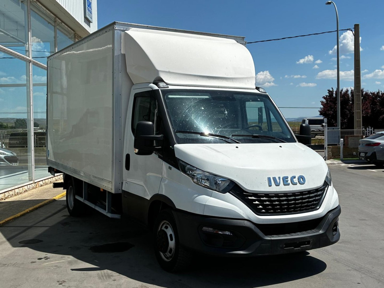 Caja cerrada IVECO 35C16 20m3 - Box van: picture 3 Caja cerrada IVECO 35C16 20m3 - Box van: picture 3