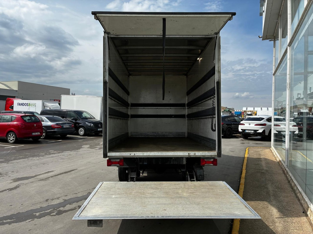 Caja cerrada IVECO 35C16 20m3 - Box van: picture 5 Caja cerrada IVECO 35C16 20m3 - Box van: picture 5