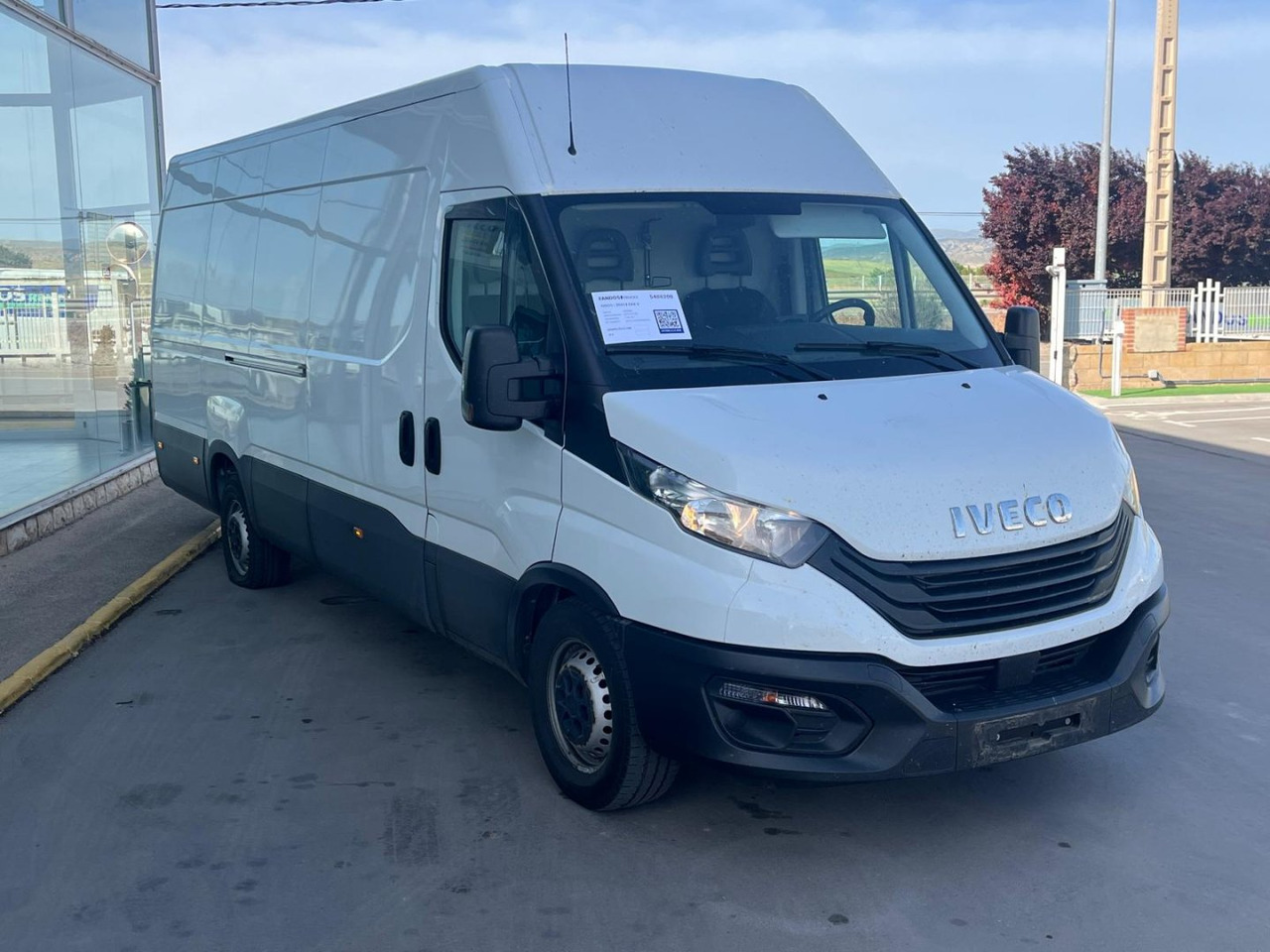 Furgón IVECO 35S14 16m3 Hi-matic - Panel van: picture 3 Furgón IVECO 35S14 16m3 Hi-matic - Panel van: picture 3