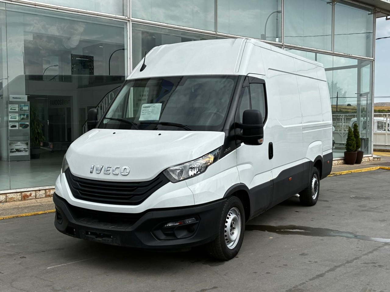 Furgón IVECO 35S14 V 12m3 - Panel van: picture 1 Furgón IVECO 35S14 V 12m3 - Panel van: picture 1