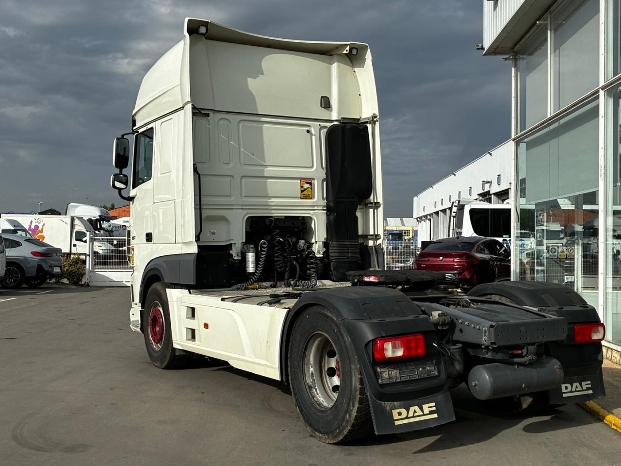 Cabeza Tractora DAF 480 SUPER SPACE CAB AUTOMATICA CON INTARDER - Tractor unit: picture 4 Cabeza Tractora DAF 480 SUPER SPACE CAB AUTOMATICA CON INTARDER - Tractor unit: picture 4