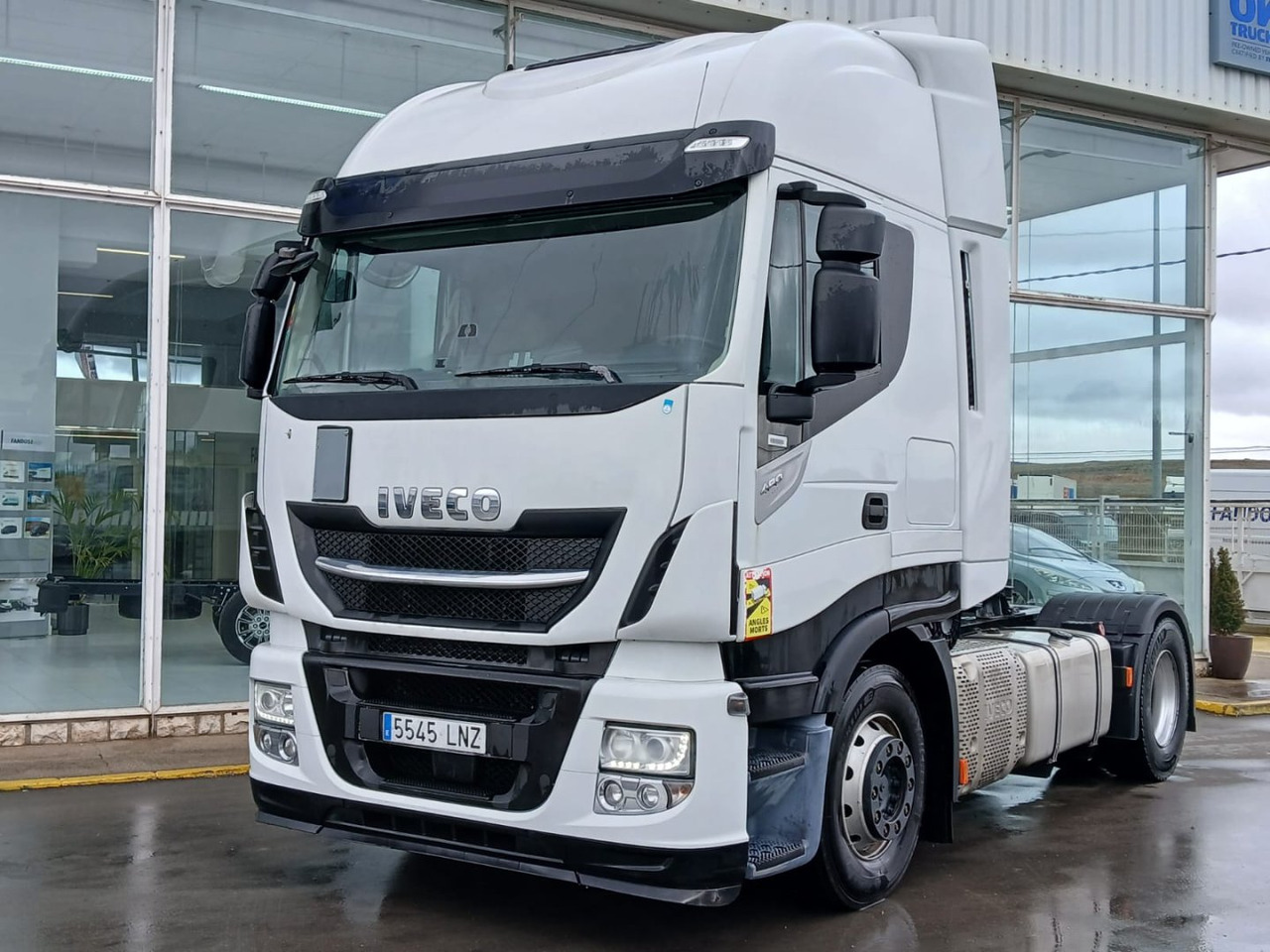 Cabeza Tractora IVECO 480 AUTOMATICO CON INTARDER - Tractor unit: picture 1 Cabeza Tractora IVECO 480 AUTOMATICO CON INTARDER - Tractor unit: picture 1