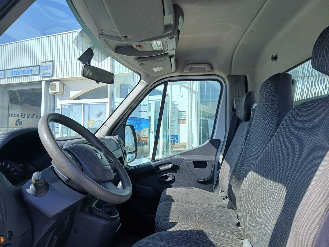 Volquete/Dumper Renault MASTER R3500 L3 2.3 - Tipper van: picture 4 Volquete/Dumper Renault MASTER R3500 L3 2.3 - Tipper van: picture 4