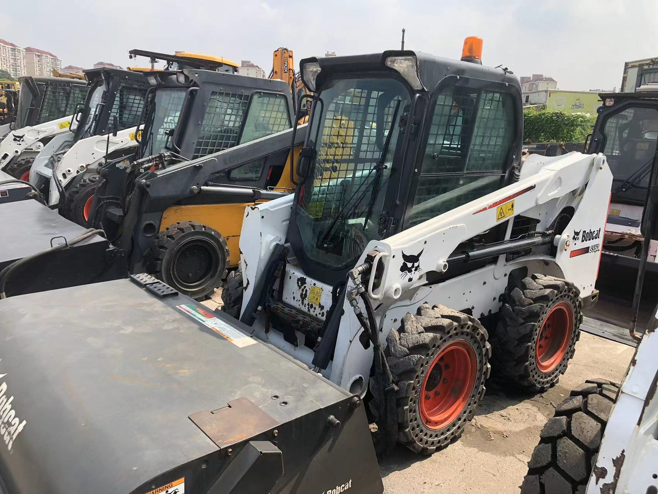 BOBCAT S550 - Skid steer loader: picture 2 BOBCAT S550 - Skid steer loader: picture 2