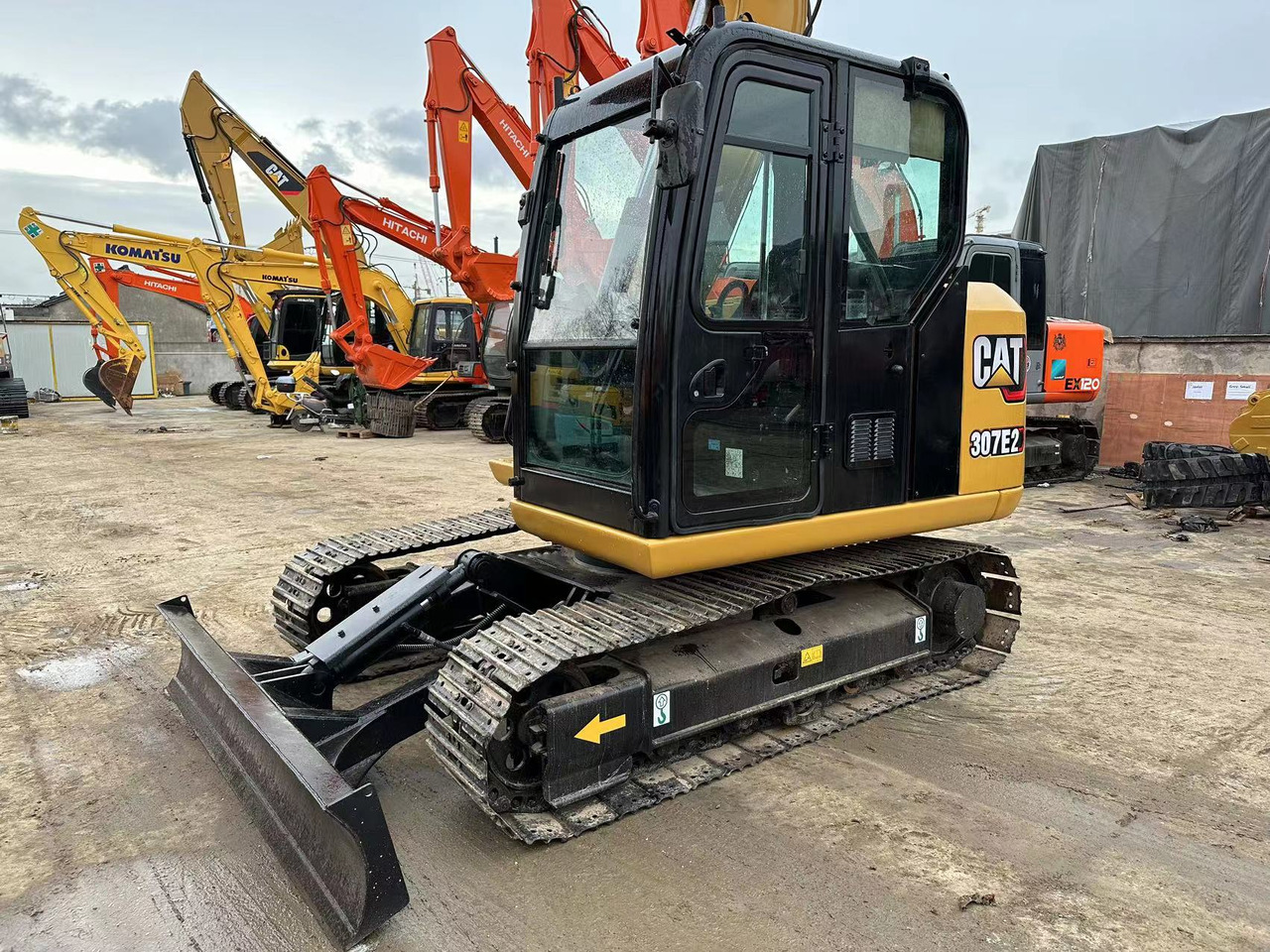 CAT 307E2 307 E2 - Crawler excavator: picture 3 CAT 307E2 307 E2 - Crawler excavator: picture 3