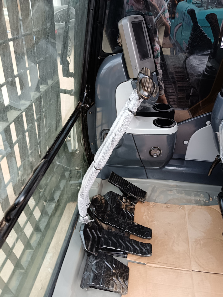 CAT 324DL 330D2L 330GC 336D2L 336GC - Crawler excavator: picture 5 CAT 324DL 330D2L 330GC 336D2L 336GC - Crawler excavator: picture 5