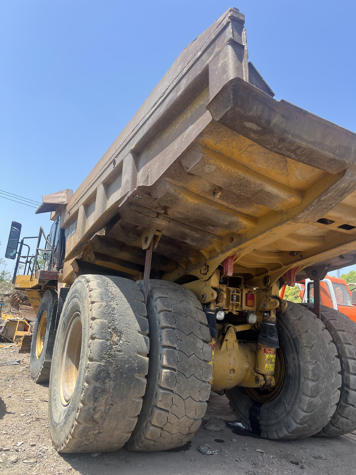CAT 773F ROCK TRUCK - Mining machinery: picture 2 CAT 773F ROCK TRUCK - Mining machinery: picture 2