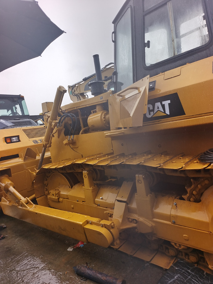 CAT D7G D6G D6R D8T - Bulldozer: picture 2 CAT D7G D6G D6R D8T - Bulldozer: picture 2