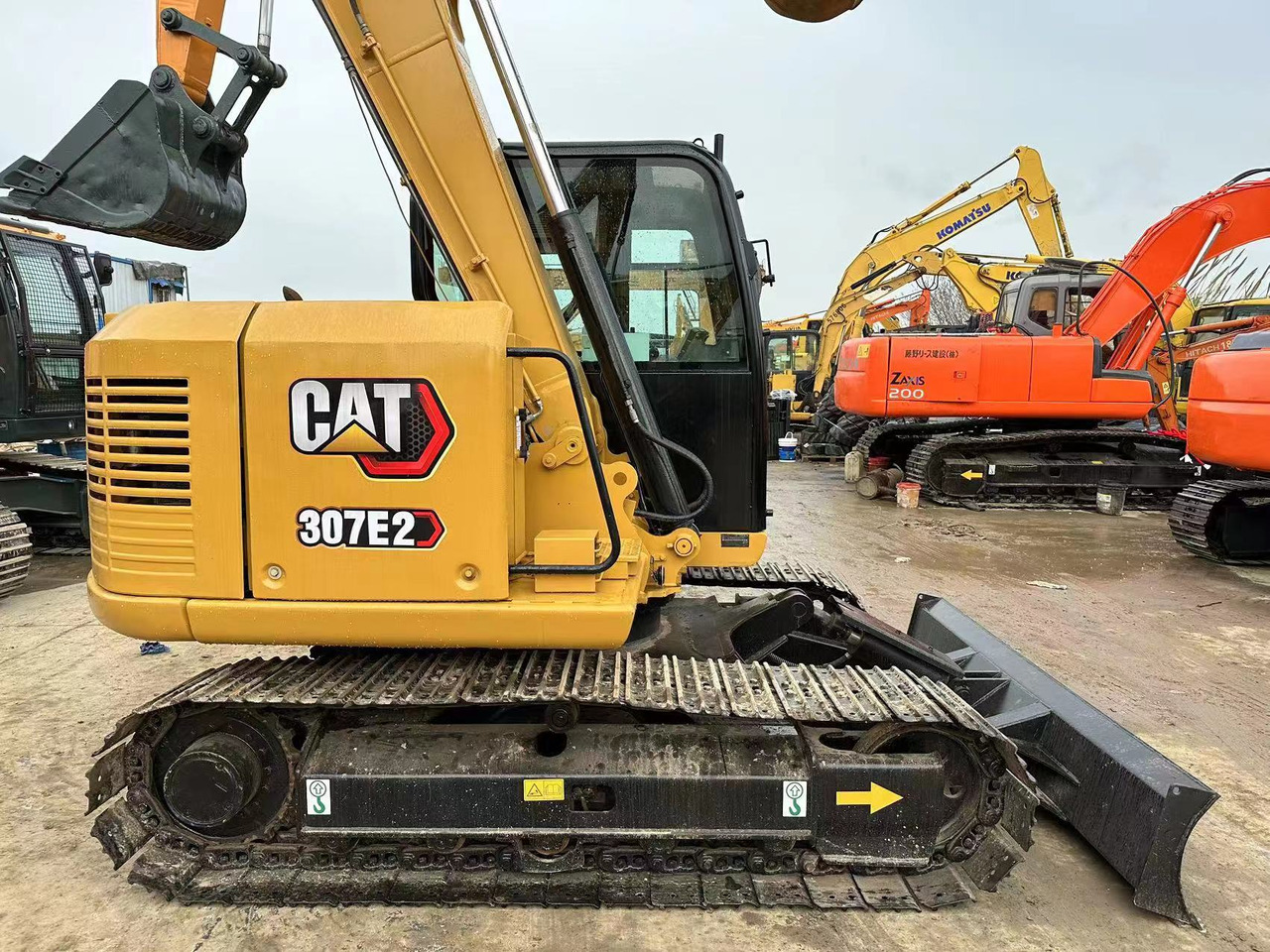 CATERPILLAR 307E2 CAT 307 E 2 307D 312D2GC - Mini excavator: picture 1 CATERPILLAR 307E2 CAT 307 E 2 307D 312D2GC - Mini excavator: picture 1