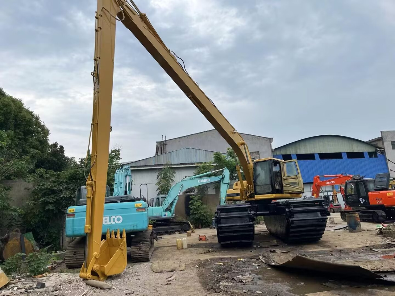 CATERPILLAR 320BL 320CL 320D - Amphibious excavator: picture 3 CATERPILLAR 320BL 320CL 320D - Amphibious excavator: picture 3
