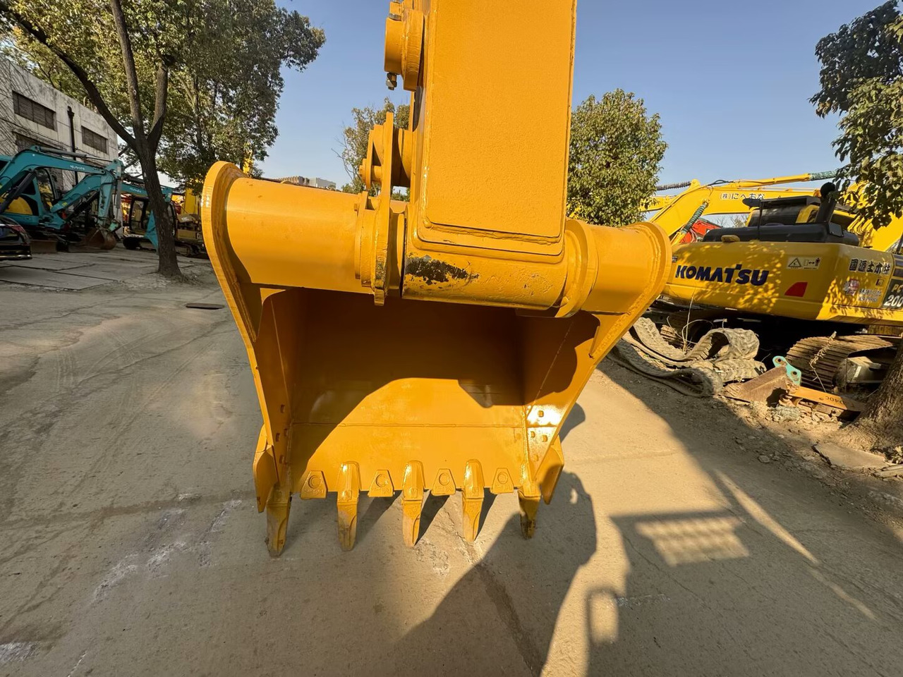 CATERPILLAR 330D2L CAT 330D 2 L - Crawler excavator: picture 3 CATERPILLAR 330D2L CAT 330D 2 L - Crawler excavator: picture 3