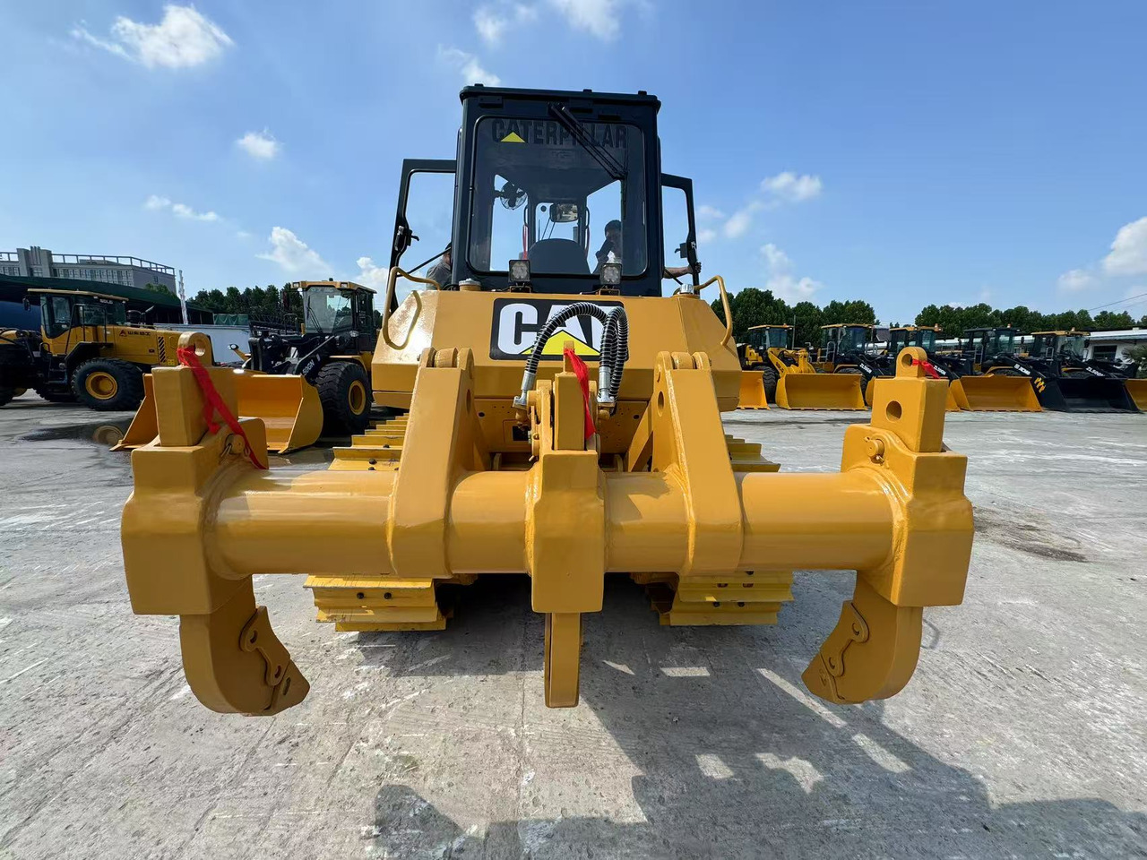 CATERPILLAR D6G CAT D 6 G D7G D8T D6R - Bulldozer: picture 2 CATERPILLAR D6G CAT D 6 G D7G D8T D6R - Bulldozer: picture 2