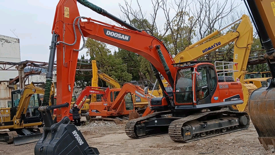 DOOSAN DX225LCA LC - 9C - Crawler excavator: picture 5 DOOSAN DX225LCA LC - 9C - Crawler excavator: picture 5