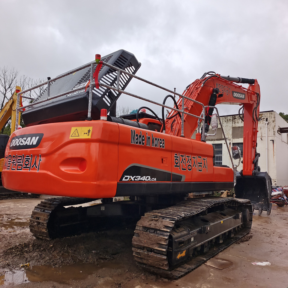 DOOSAN DX340LC-9C DX 340 LC - LCA - Crawler excavator: picture 1 DOOSAN DX340LC-9C DX 340 LC - LCA - Crawler excavator: picture 1
