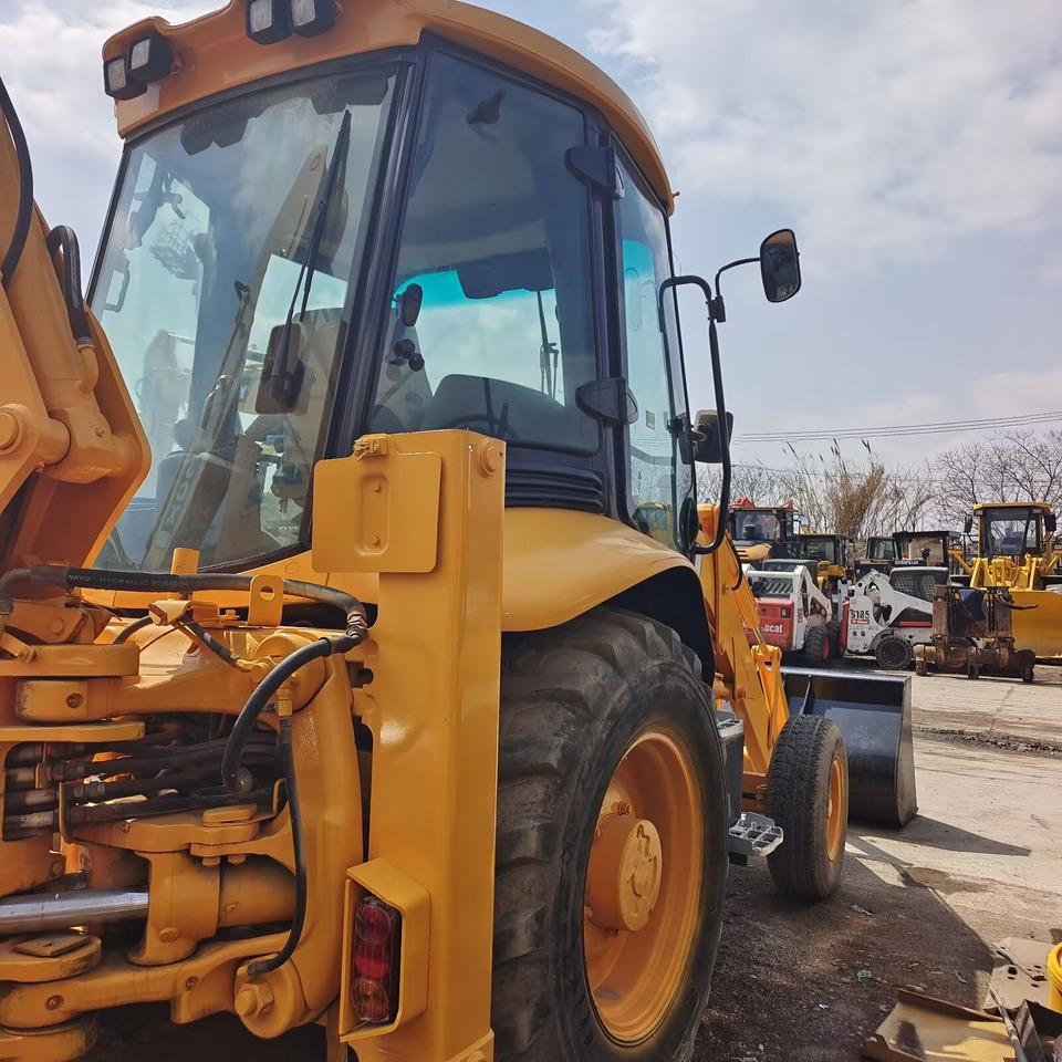 JCB 3CX ORIGINAL MADE IN UK - Backhoe loader: picture 2 JCB 3CX ORIGINAL MADE IN UK - Backhoe loader: picture 2