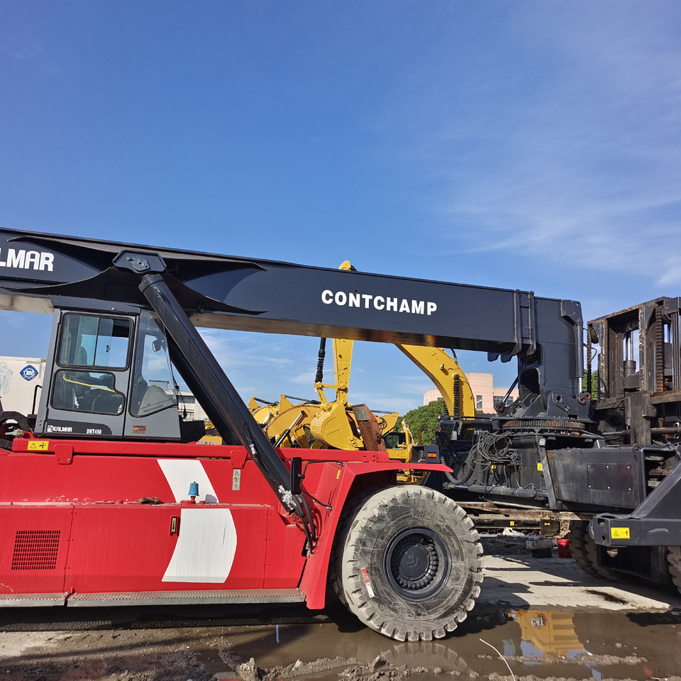 KALMAR DRT450 DRF DRD DRS 450 45 TON - Reach stacker: picture 2 KALMAR DRT450 DRF DRD DRS 450 45 TON - Reach stacker: picture 2