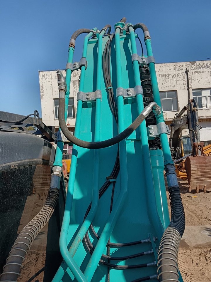 KOBELCO SK200-8 SK200 - Crawler excavator: picture 4 KOBELCO SK200-8 SK200 - Crawler excavator: picture 4