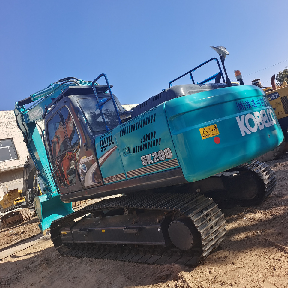 KOBELCO SK200-8 SK200 - Crawler excavator: picture 1 KOBELCO SK200-8 SK200 - Crawler excavator: picture 1