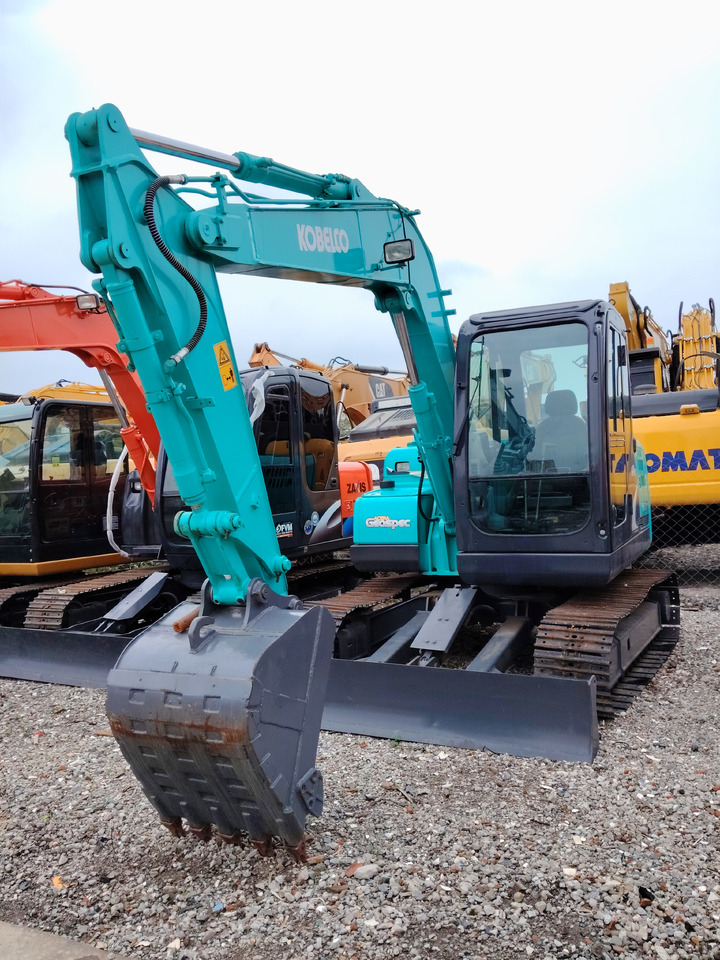 KOBELCO SK75 - Mini excavator: picture 1 KOBELCO SK75 - Mini excavator: picture 1