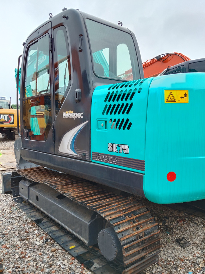 KOBELCO SK75 - Mini excavator: picture 5 KOBELCO SK75 - Mini excavator: picture 5