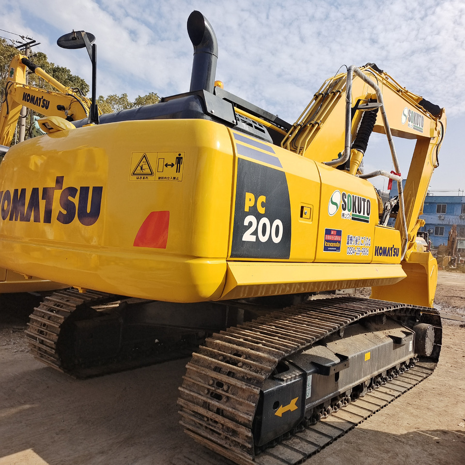 KOMATSU PC200-8 PC200-8N1 - Crawler excavator: picture 3 KOMATSU PC200-8 PC200-8N1 - Crawler excavator: picture 3