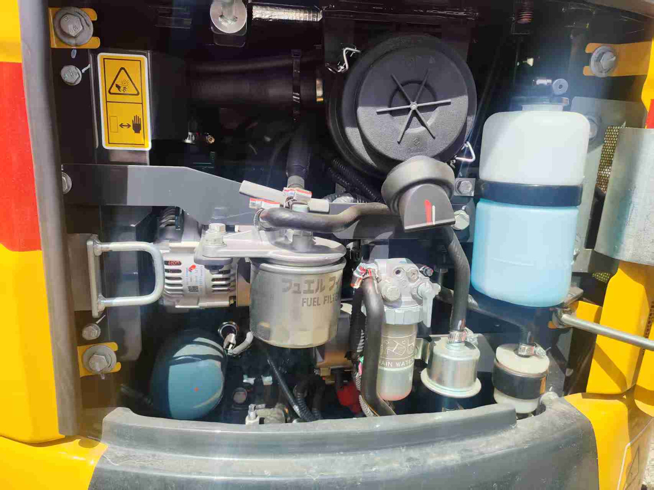 LIUGONG 9017F BRAND NEW 1.7 TON 1.8 TON 2 TON 1 TON MICRO DIGGER - Mini excavator: picture 3 LIUGONG 9017F BRAND NEW 1.7 TON 1.8 TON 2 TON 1 TON MICRO DIGGER - Mini excavator: picture 3