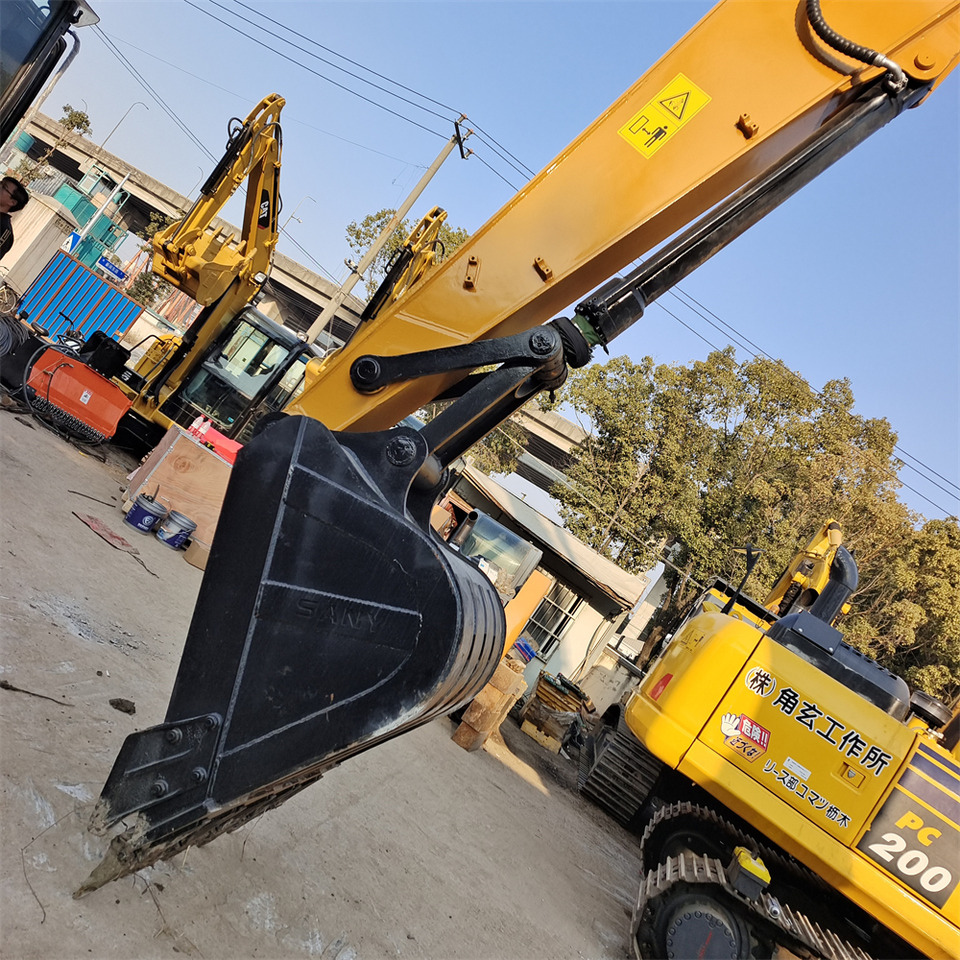 SANY 215C SY215C-9 - Crawler excavator: picture 3 SANY 215C SY215C-9 - Crawler excavator: picture 3