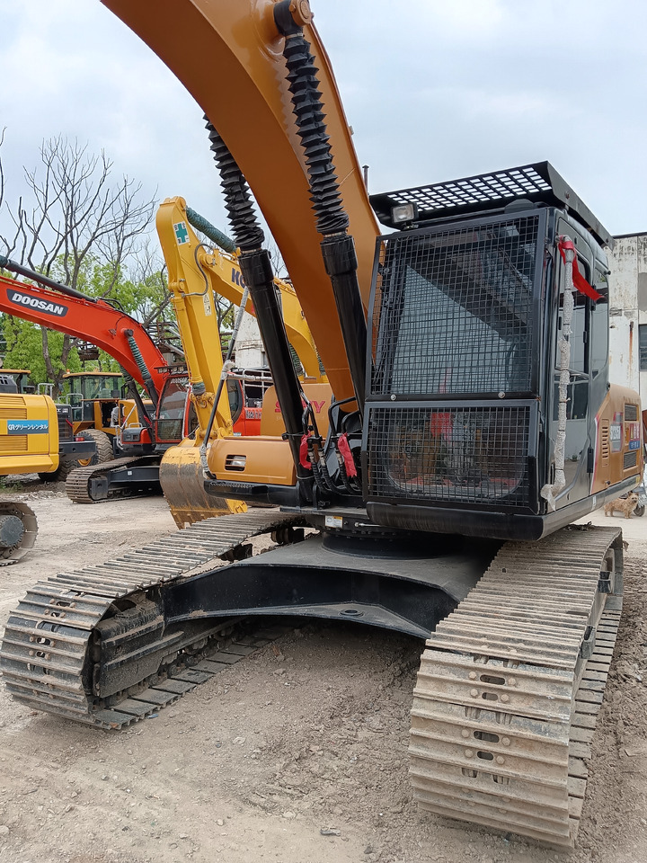 SANY SY 235C 235H 215C-9 305H - Crawler excavator: picture 4 SANY SY 235C 235H 215C-9 305H - Crawler excavator: picture 4