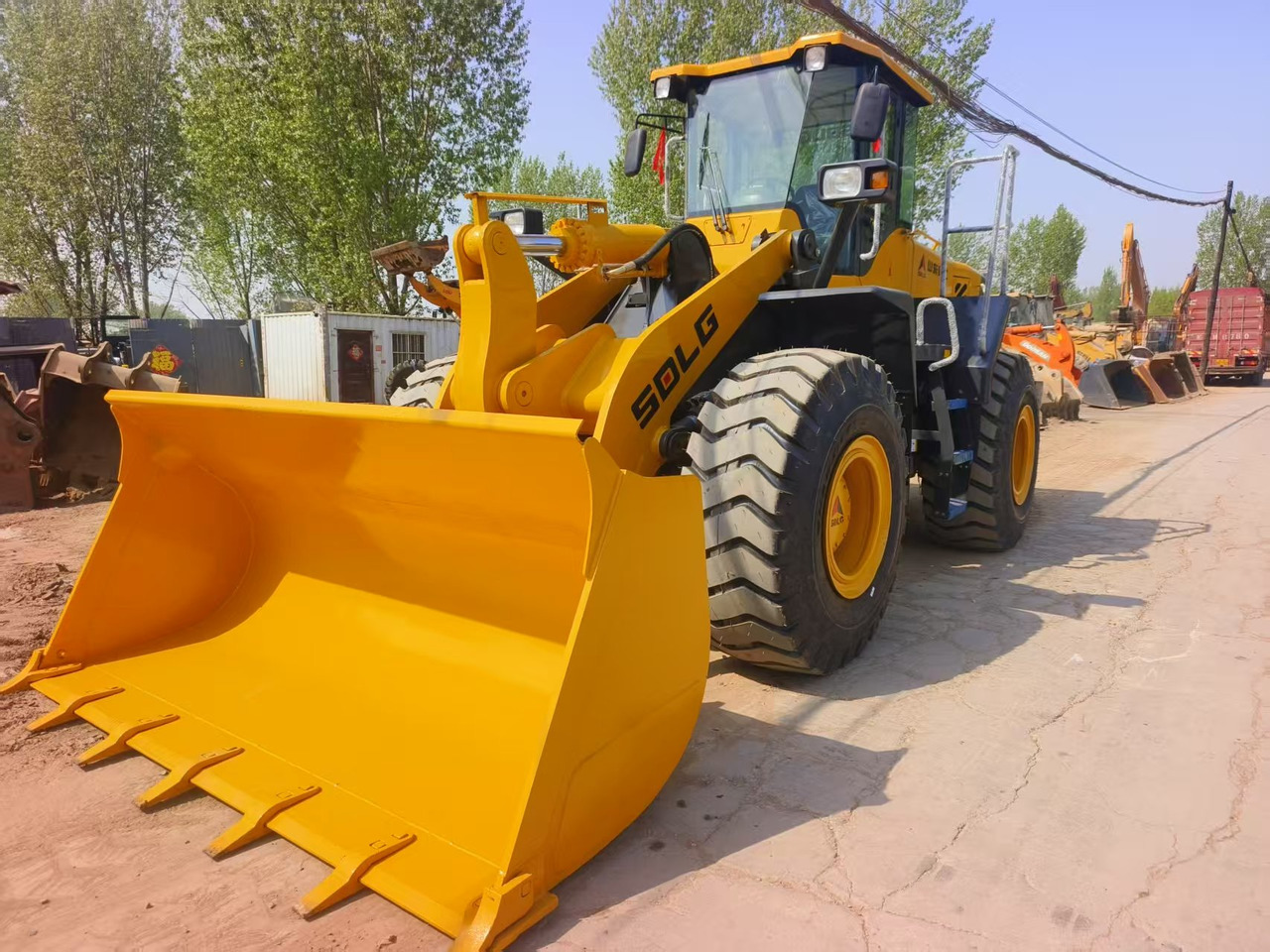 SDLG LG956L - Wheel loader: picture 3 SDLG LG956L - Wheel loader: picture 3