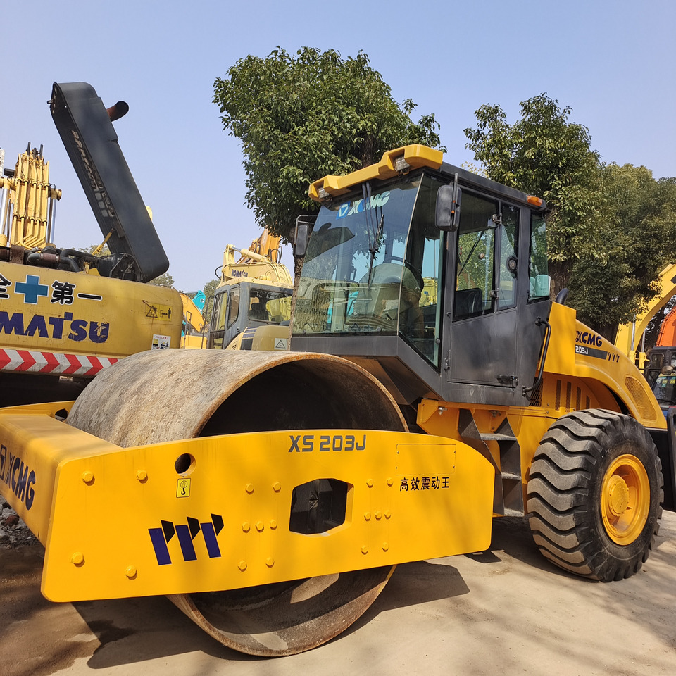 XCMG XS 203J - Road roller: picture 4 XCMG XS 203J - Road roller: picture 4