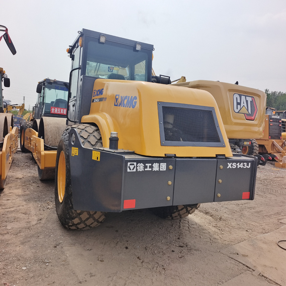 XCMG XS143J - Road roller: picture 5 XCMG XS143J - Road roller: picture 5