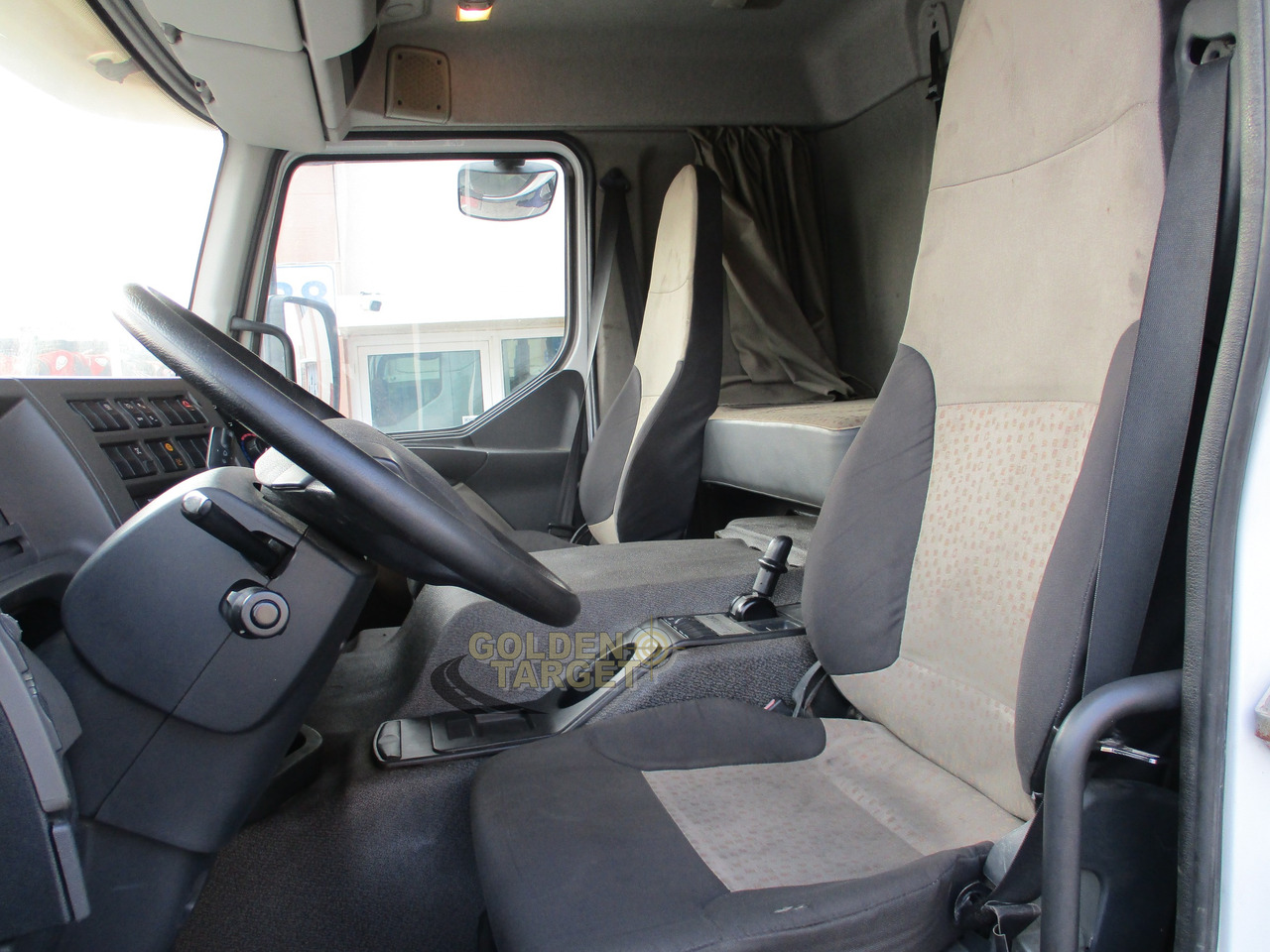 Crane truck RENAULT Kerax 380 6×4 Crane Truck: picture 19