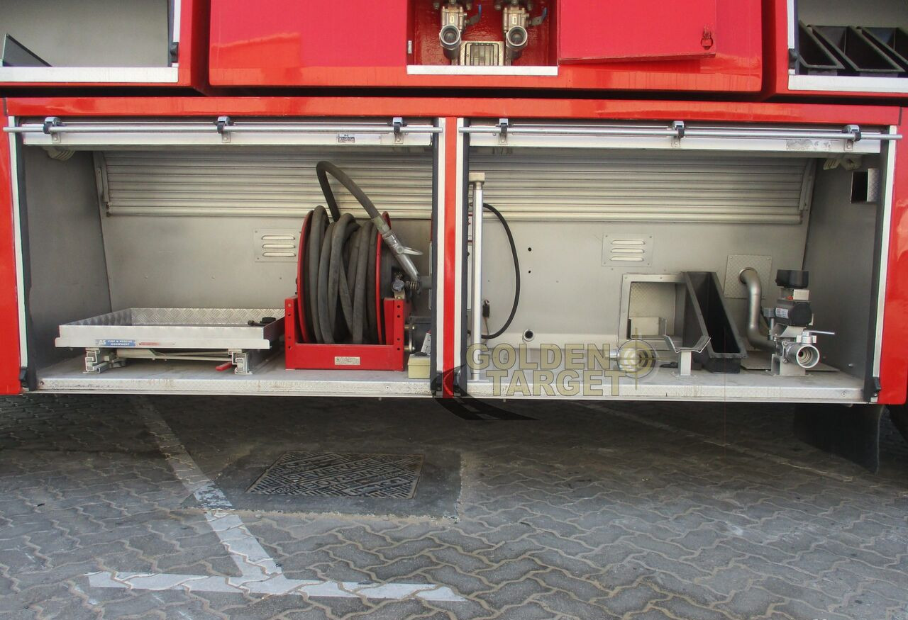 Fire truck Reynold Boughton Barracuda 4x4 Airport Fire Truck: picture 8