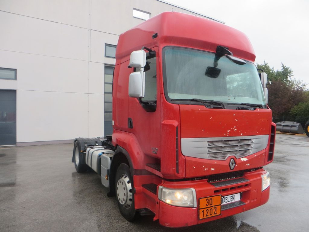 Renault Premium 450 4x2Tractor ADR Retarder Renault Premium 450 4x2Tractor ADR Retarder - Tractor unit: picture 2 Renault Premium 450 4x2Tractor ADR Retarder Renault Premium 450 4x2Tractor ADR Retarder - Tractor unit: picture 2