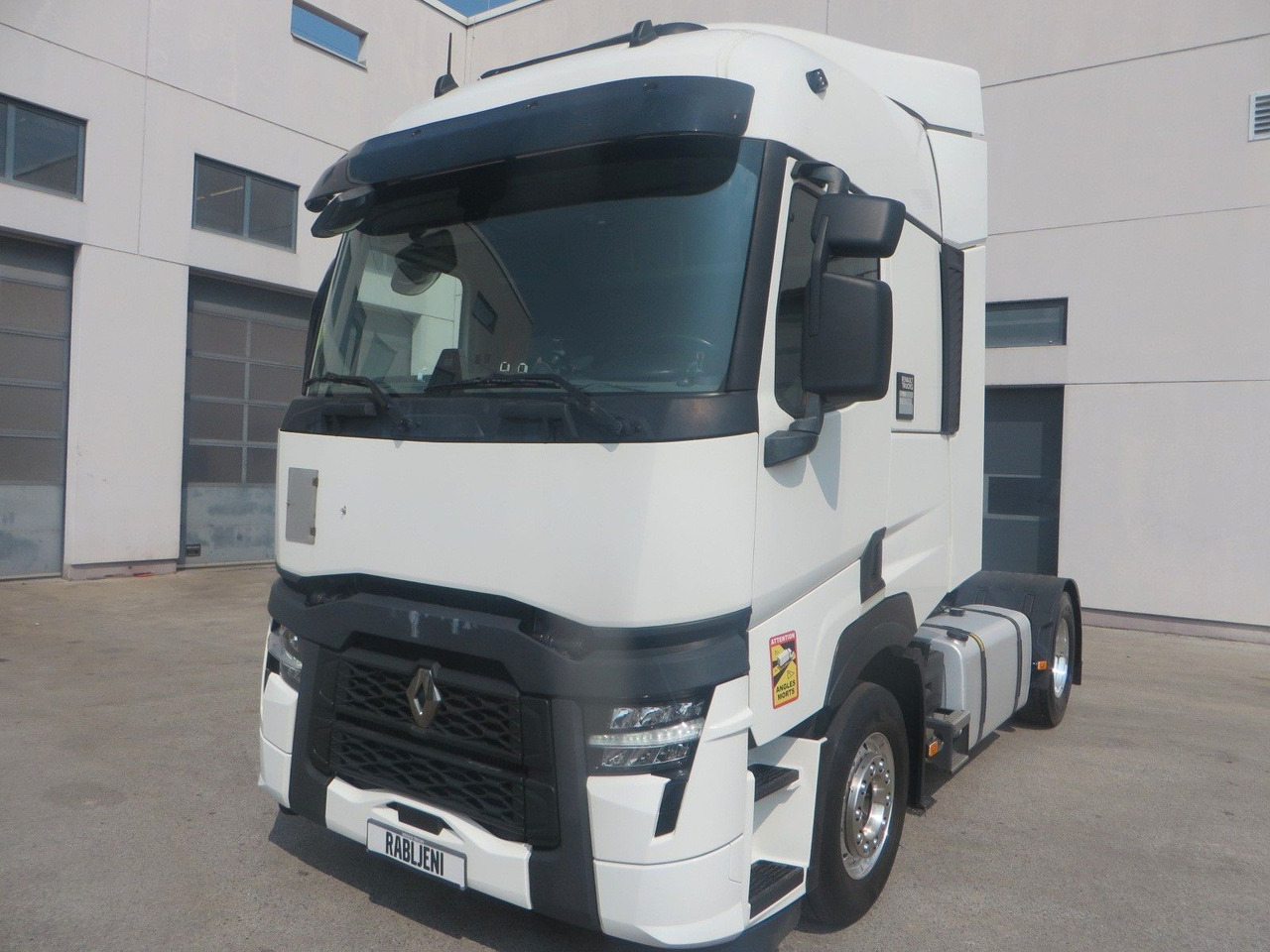 Renault T480 SC 4x2Tractor - Tractor unit: picture 1 Renault T480 SC 4x2Tractor - Tractor unit: picture 1