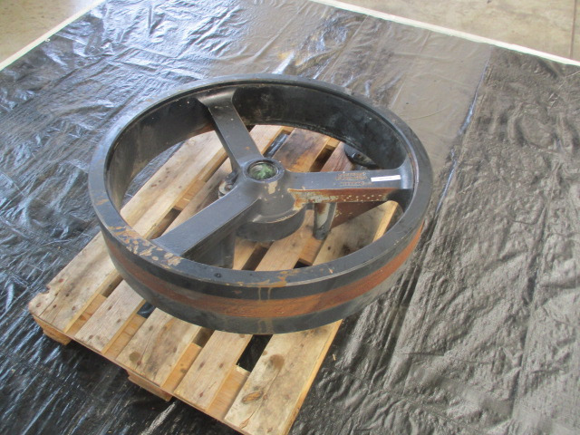 New Holland BB 1290 Plus - Attachment for Farm tractor: picture 5 New Holland BB 1290 Plus - Attachment for Farm tractor: picture 5