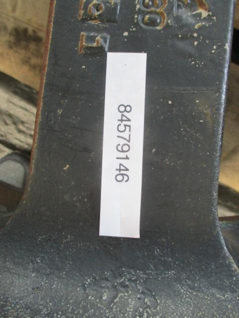 New Holland BB 1290 Plus - Attachment for Farm tractor: picture 4 New Holland BB 1290 Plus - Attachment for Farm tractor: picture 4