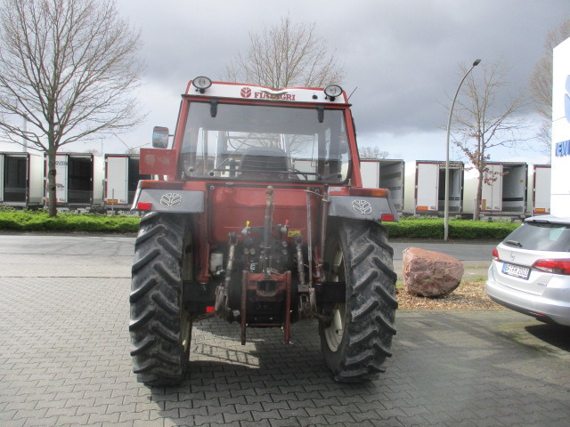 Fiat 70-88 DT mit Frontlader - Farm tractor: picture 3 Fiat 70-88 DT mit Frontlader - Farm tractor: picture 3
