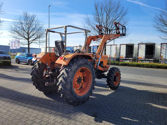 Fiat 750 DT 4x4 Allrad mit Frontlader - Farm tractor: picture 3 Fiat 750 DT 4x4 Allrad mit Frontlader - Farm tractor: picture 3