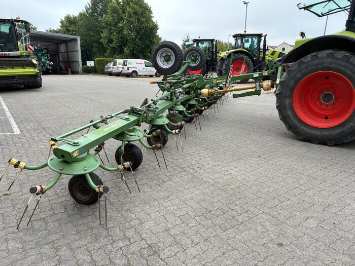 Krone KWT 11.22 - Tedder/ Rake: picture 2 Krone KWT 11.22 - Tedder/ Rake: picture 2