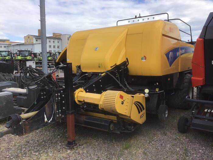 New Holland BB 9080 R - Square baler: picture 1 New Holland BB 9080 R - Square baler: picture 1