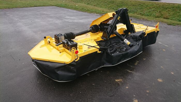 New Holland Duradisc F300 - Mower: picture 1 New Holland Duradisc F300 - Mower: picture 1