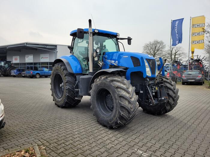 New Holland T 7.250 - Farm tractor: picture 5 New Holland T 7.250 - Farm tractor: picture 5